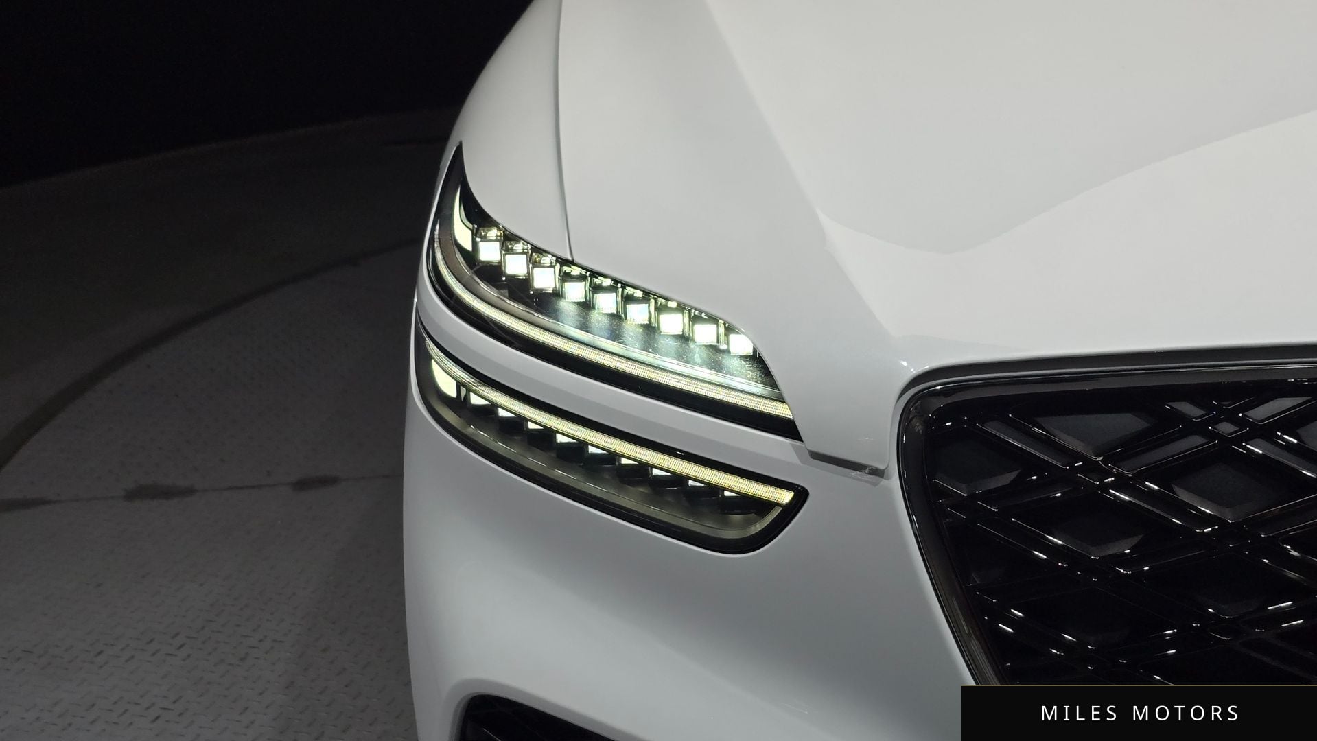 Genesis GV70 2025 — миниатюра 8