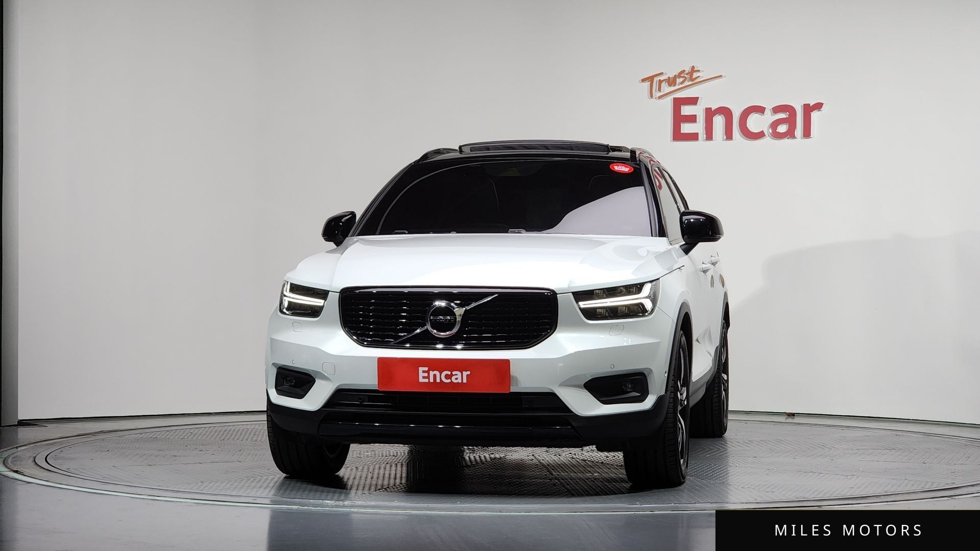 Volvo XC40 2019 — миниатюра 3