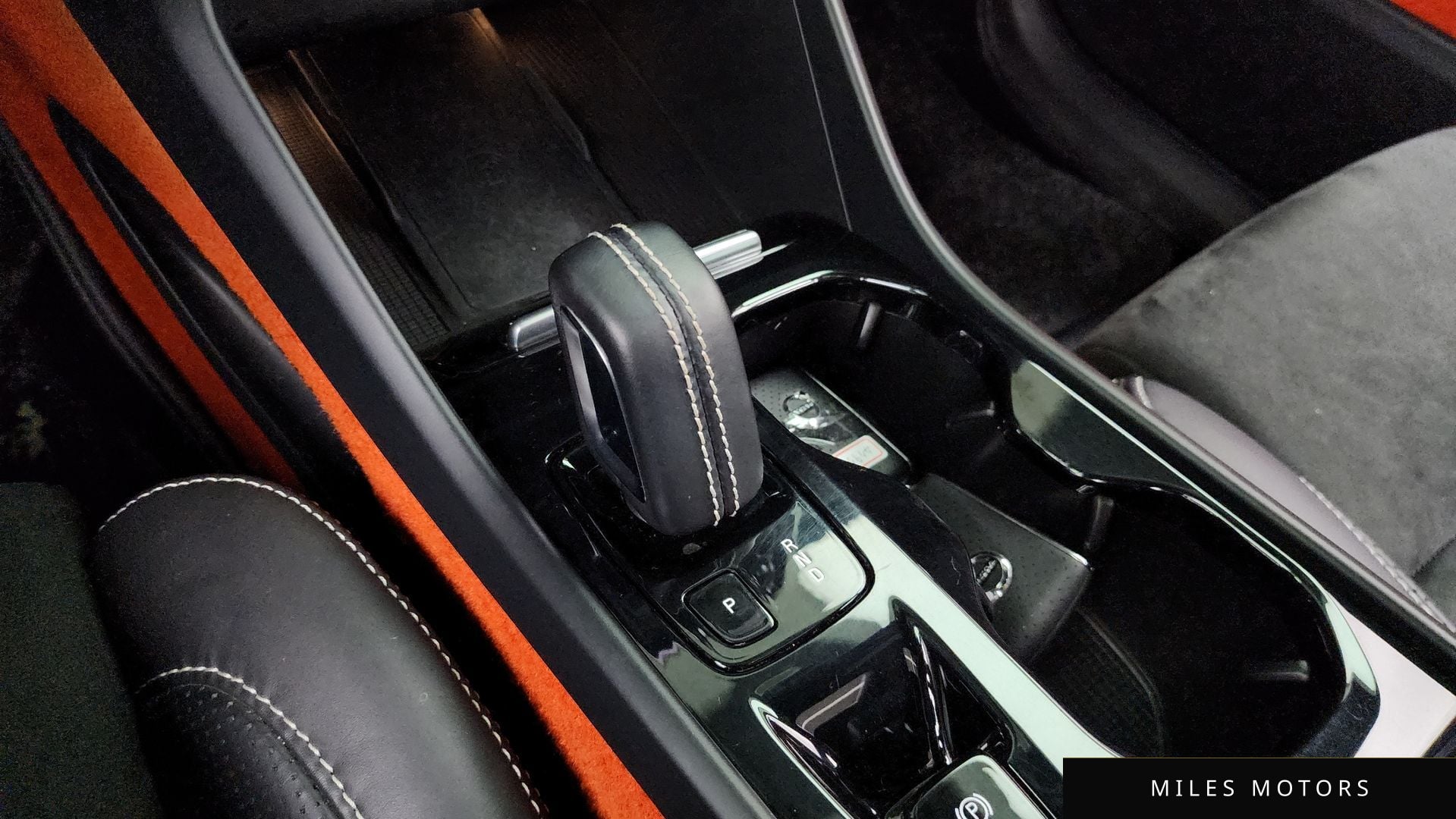 Volvo XC40 2019 — миниатюра 12
