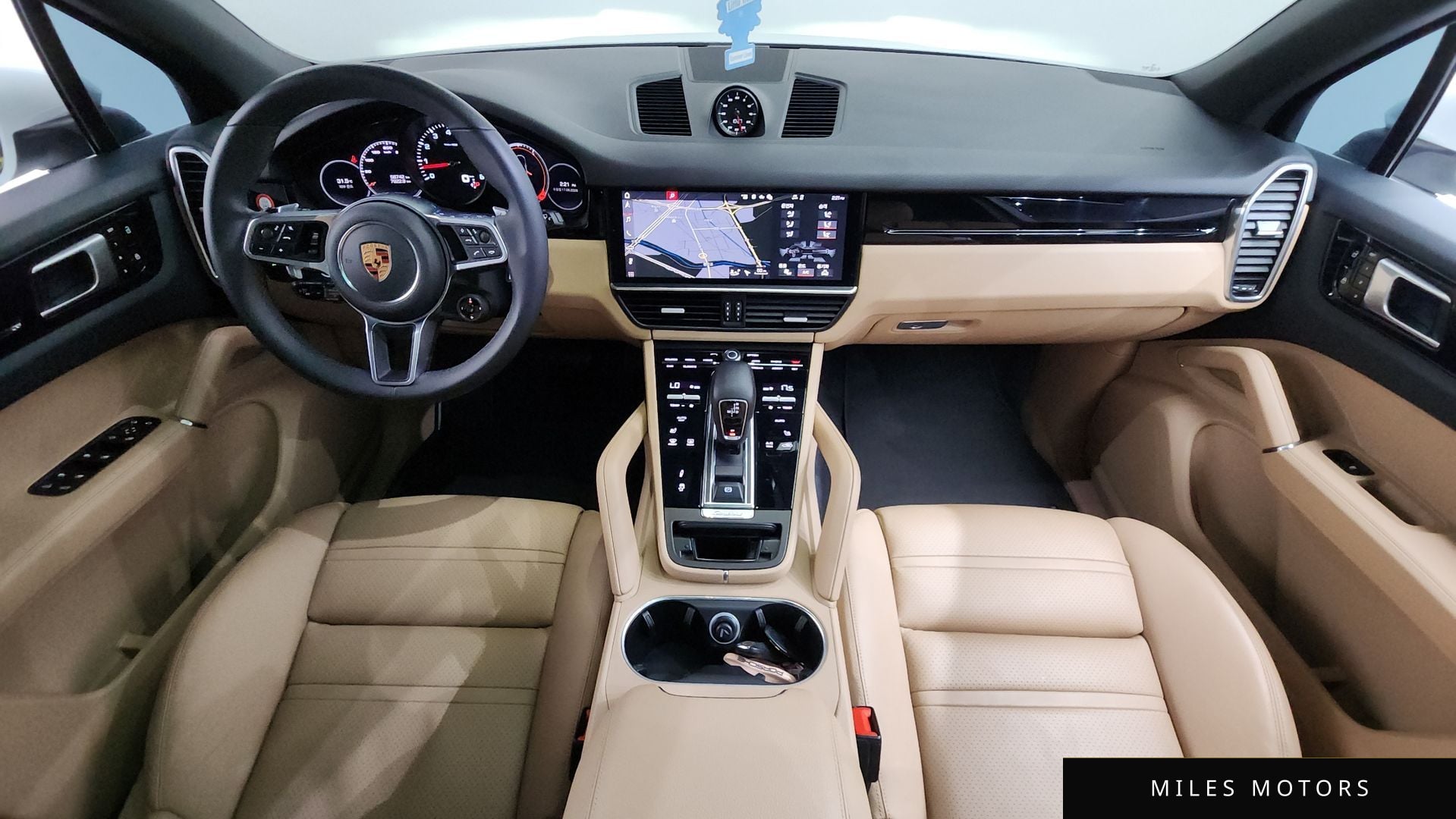 Porsche Cayenne 2020 — миниатюра 9