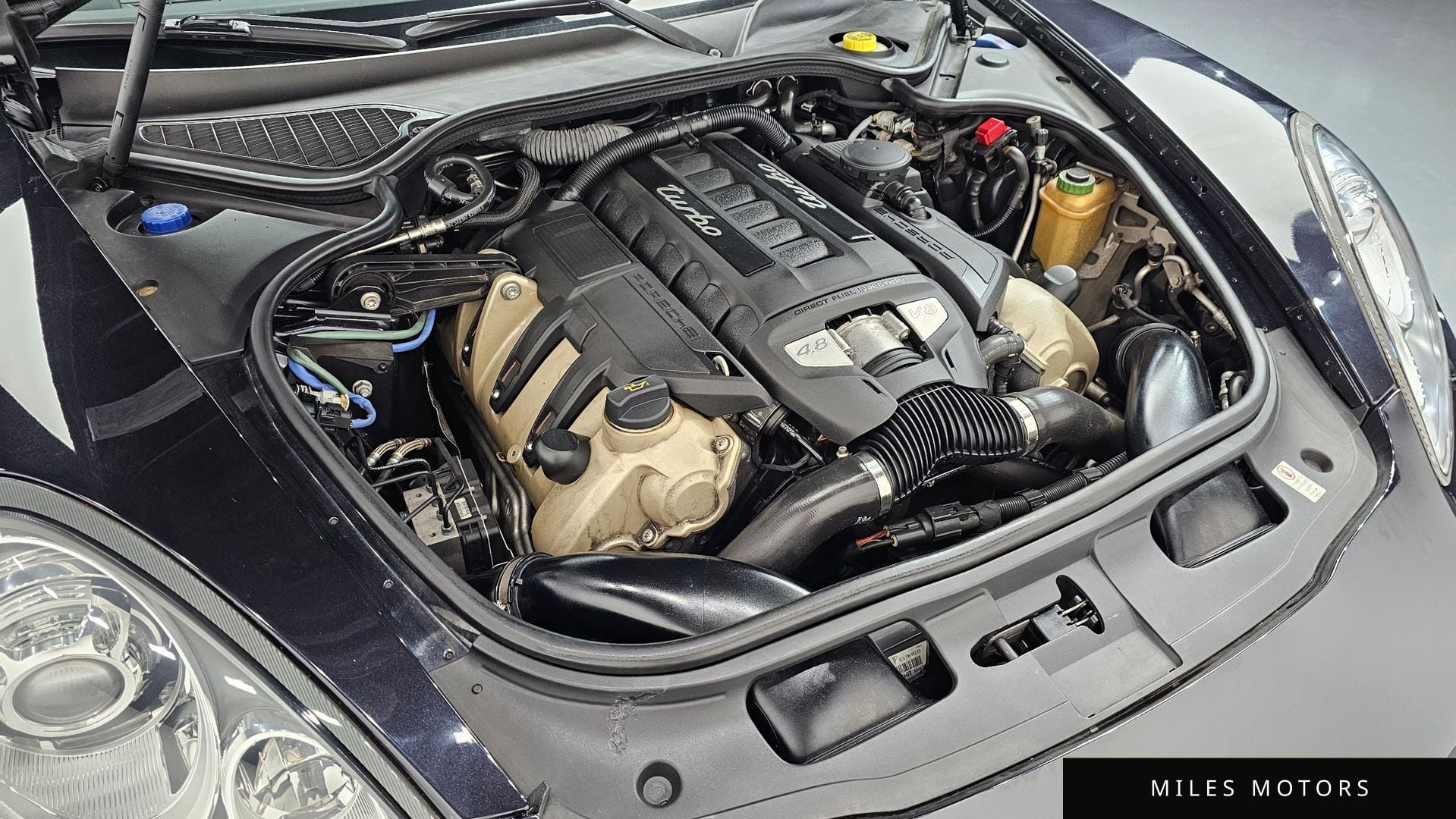 Porsche Panamera 2011 — миниатюра 6