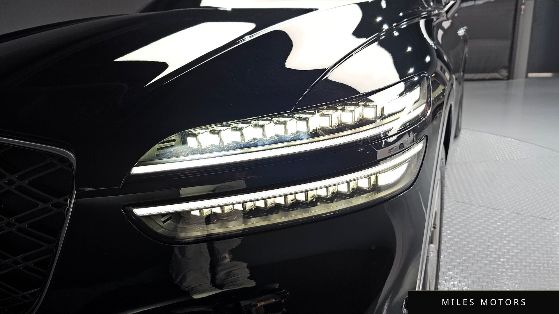 Genesis GV70 2025 — миниатюра 8