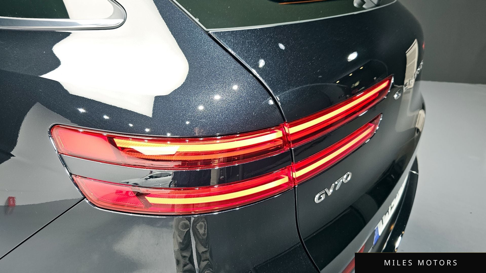 Genesis GV70 2025 — миниатюра 9