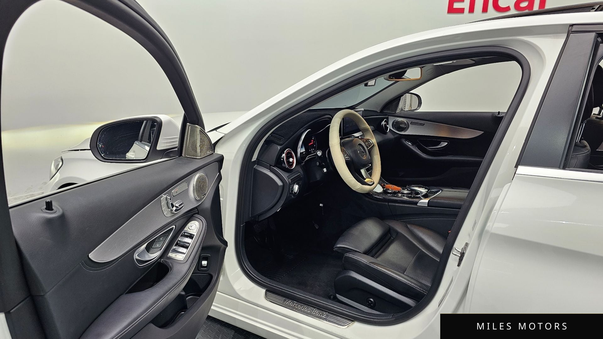 Mercedes-Benz C-Class W205 2015 — миниатюра 10