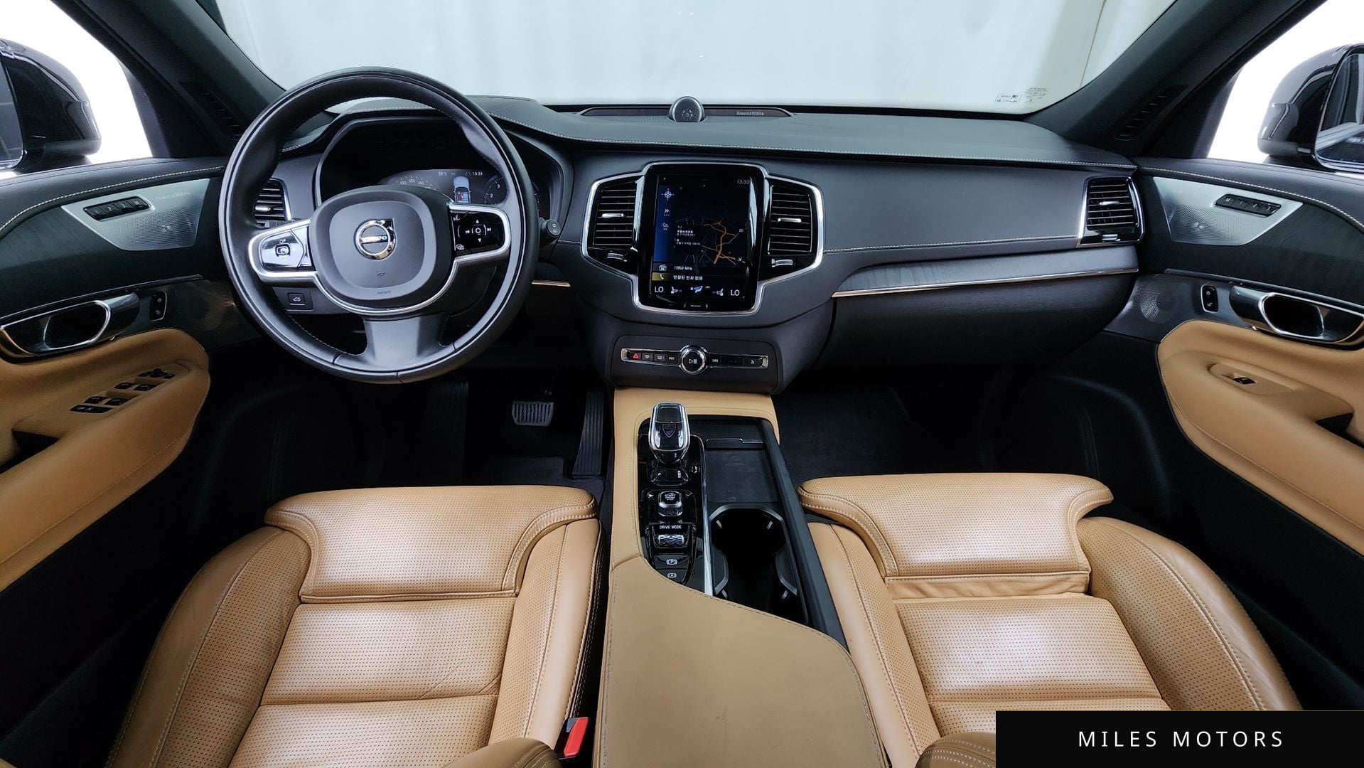 Volvo XC90 2021 — миниатюра 10