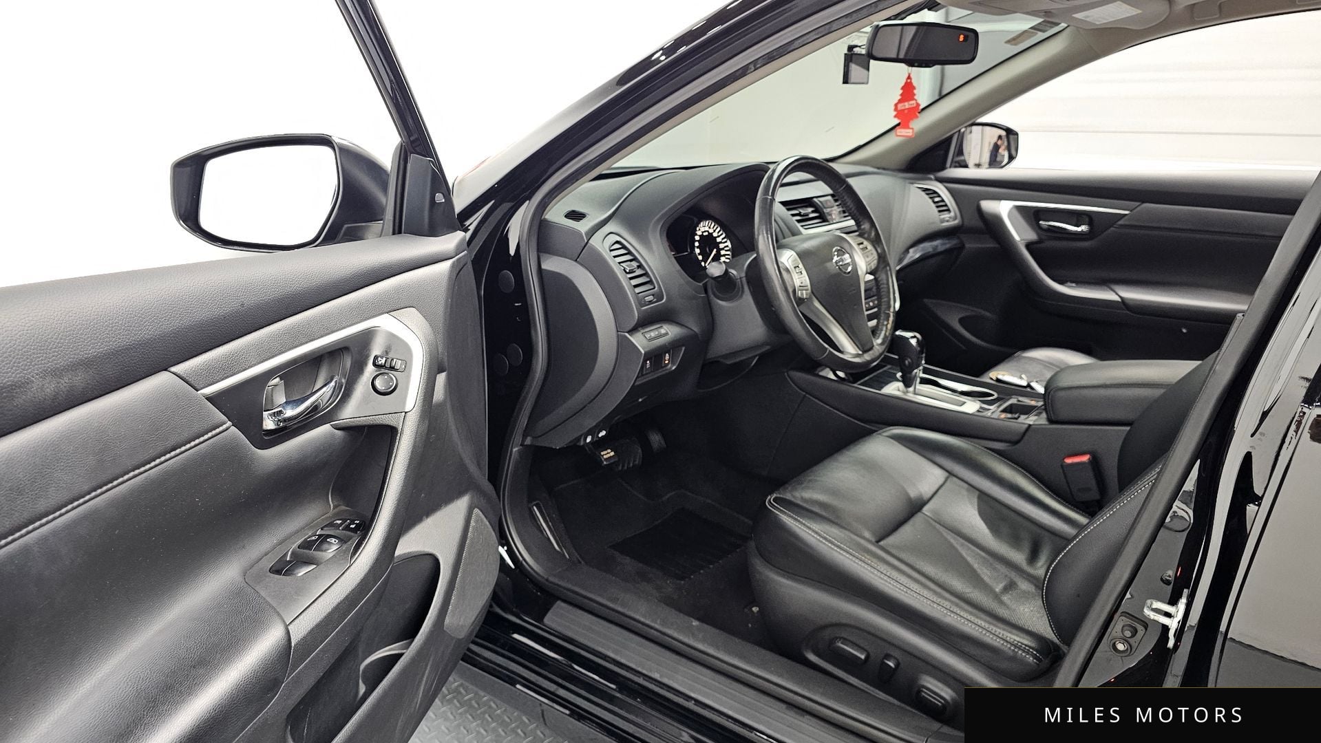 Nissan Altima 2017 — миниатюра 10