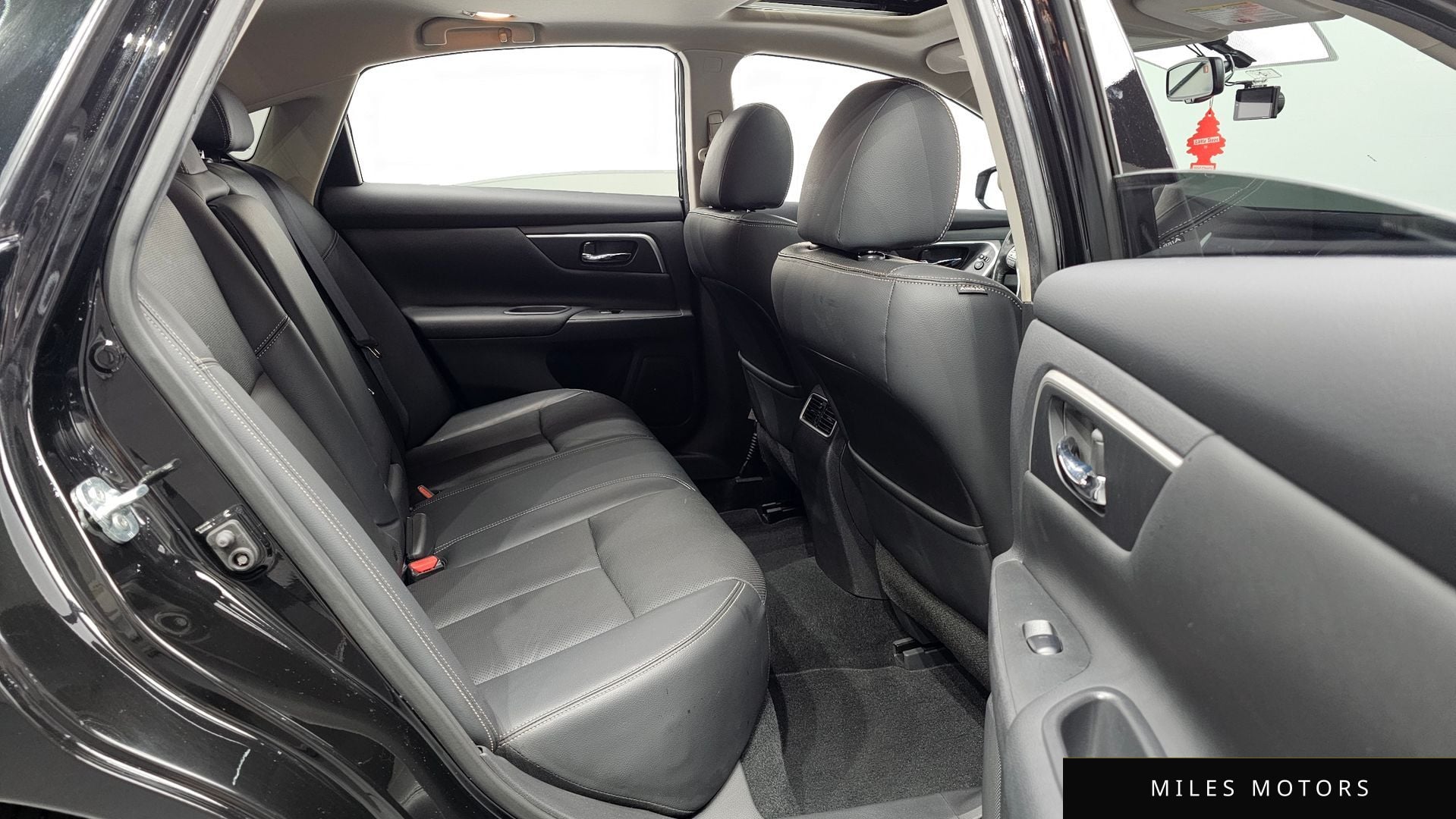 Nissan Altima 2017 — миниатюра 12