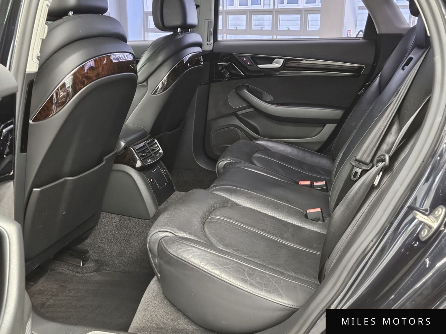 Audi A8 2015 — миниатюра 12