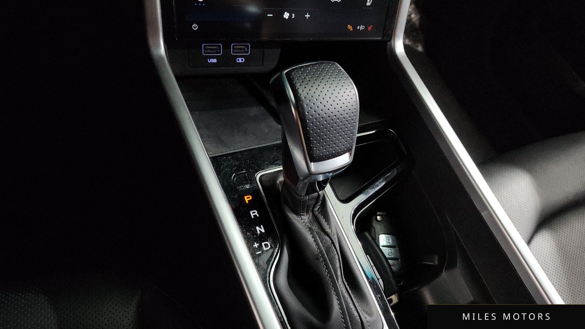KG Mobility Torres 2023 — миниатюра 12