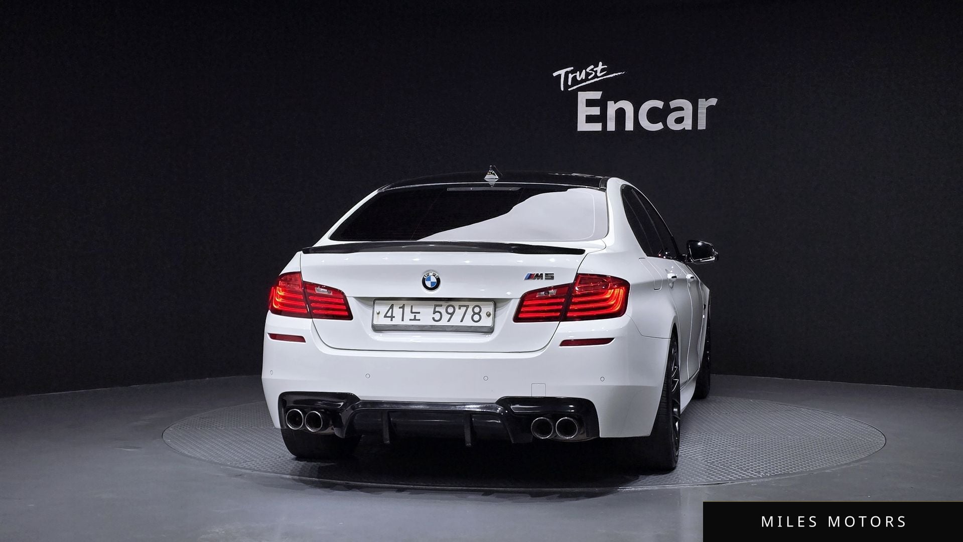 BMW 5 Series (F10) 2016 — миниатюра 4