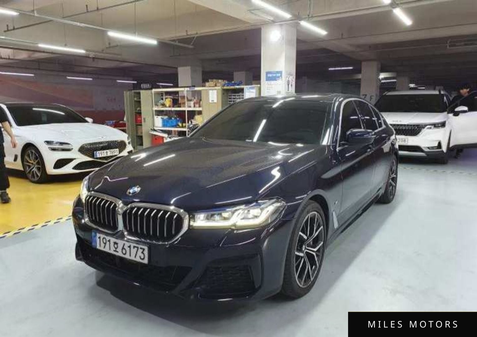 BMW 5 Series (G30) 2023 — миниатюра 2