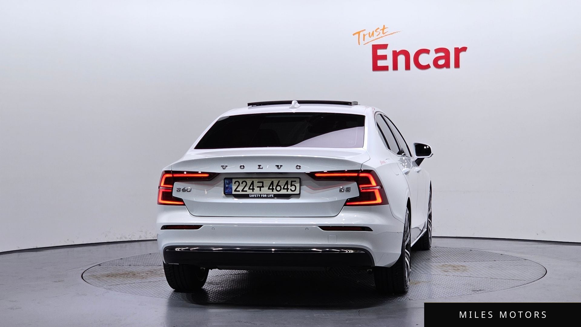 Volvo S60 2024 — миниатюра 4