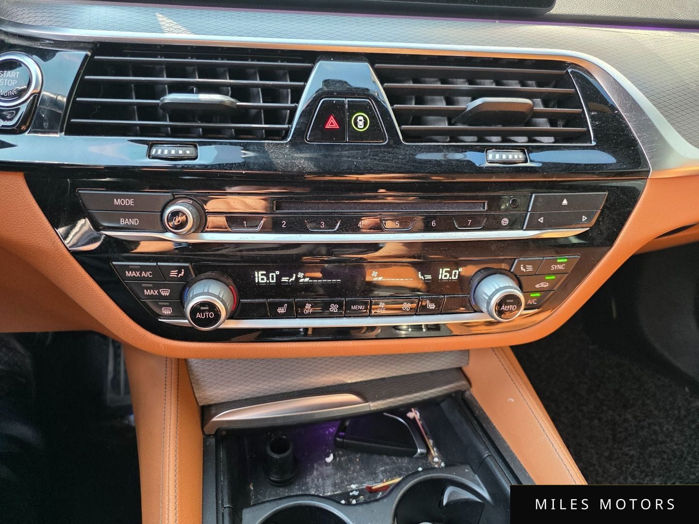 BMW 5 Series (G30) 2018 — миниатюра 10
