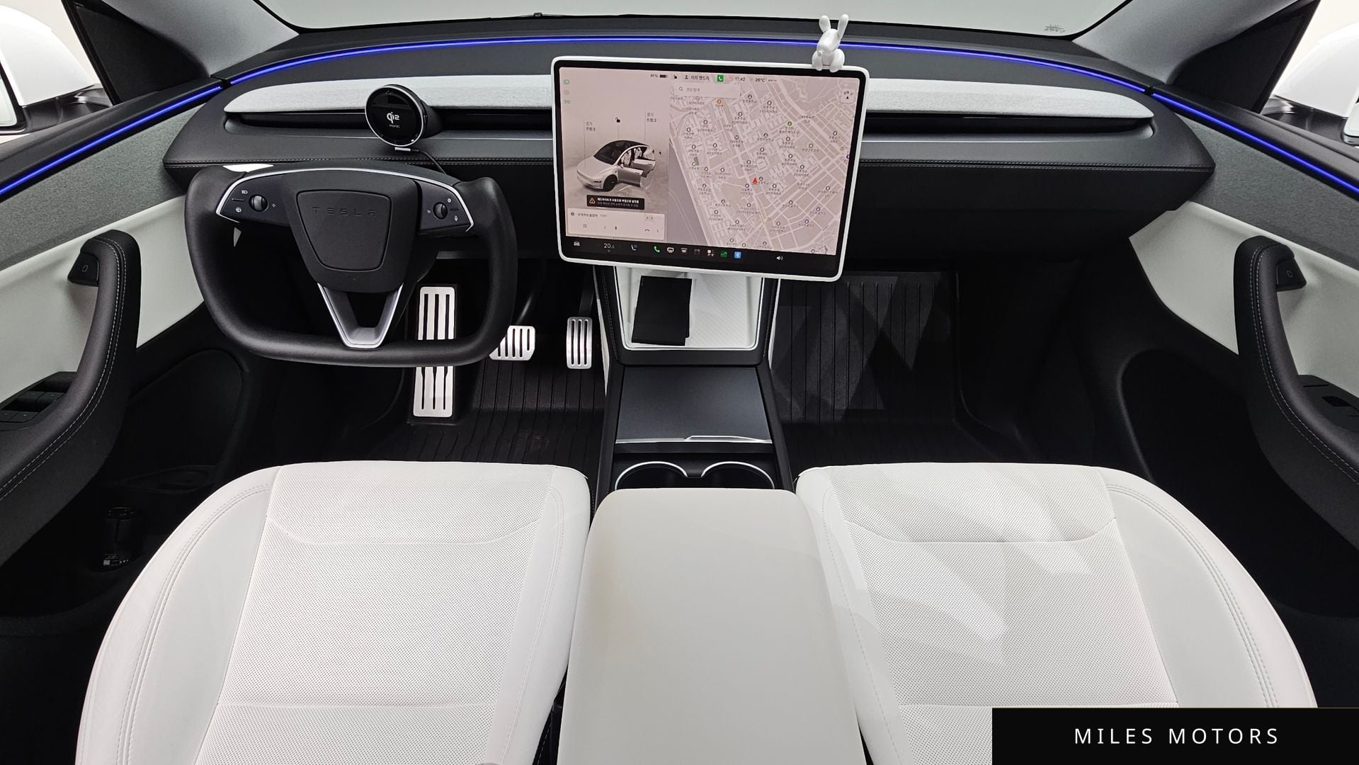 Tesla Model Y 2025 — миниатюра 9