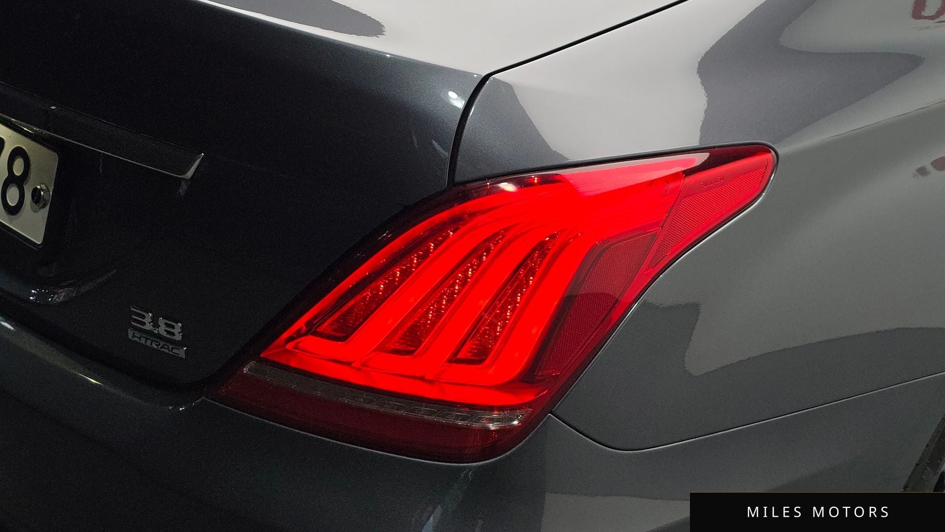 Genesis EQ900 2016 — миниатюра 9