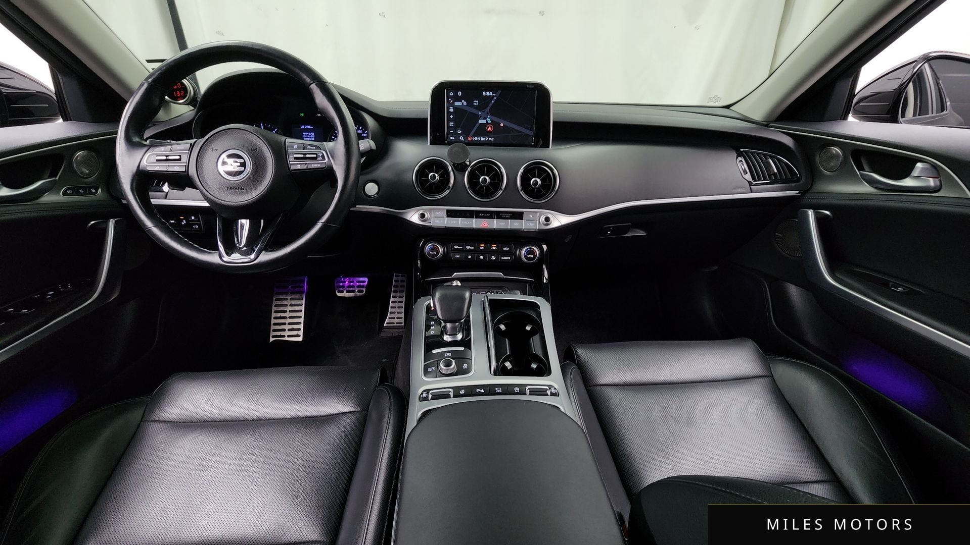 Kia Stinger 2018 — миниатюра 10