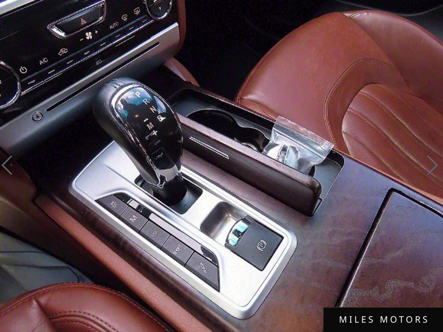 Maserati Quattroporte 2015 — миниатюра 10
