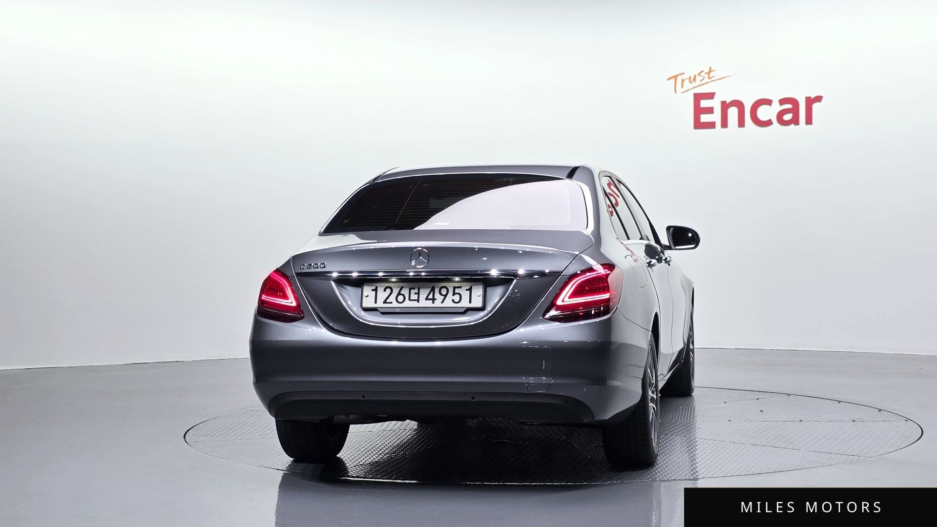 Mercedes-Benz C-Class W205 2019 — миниатюра 4