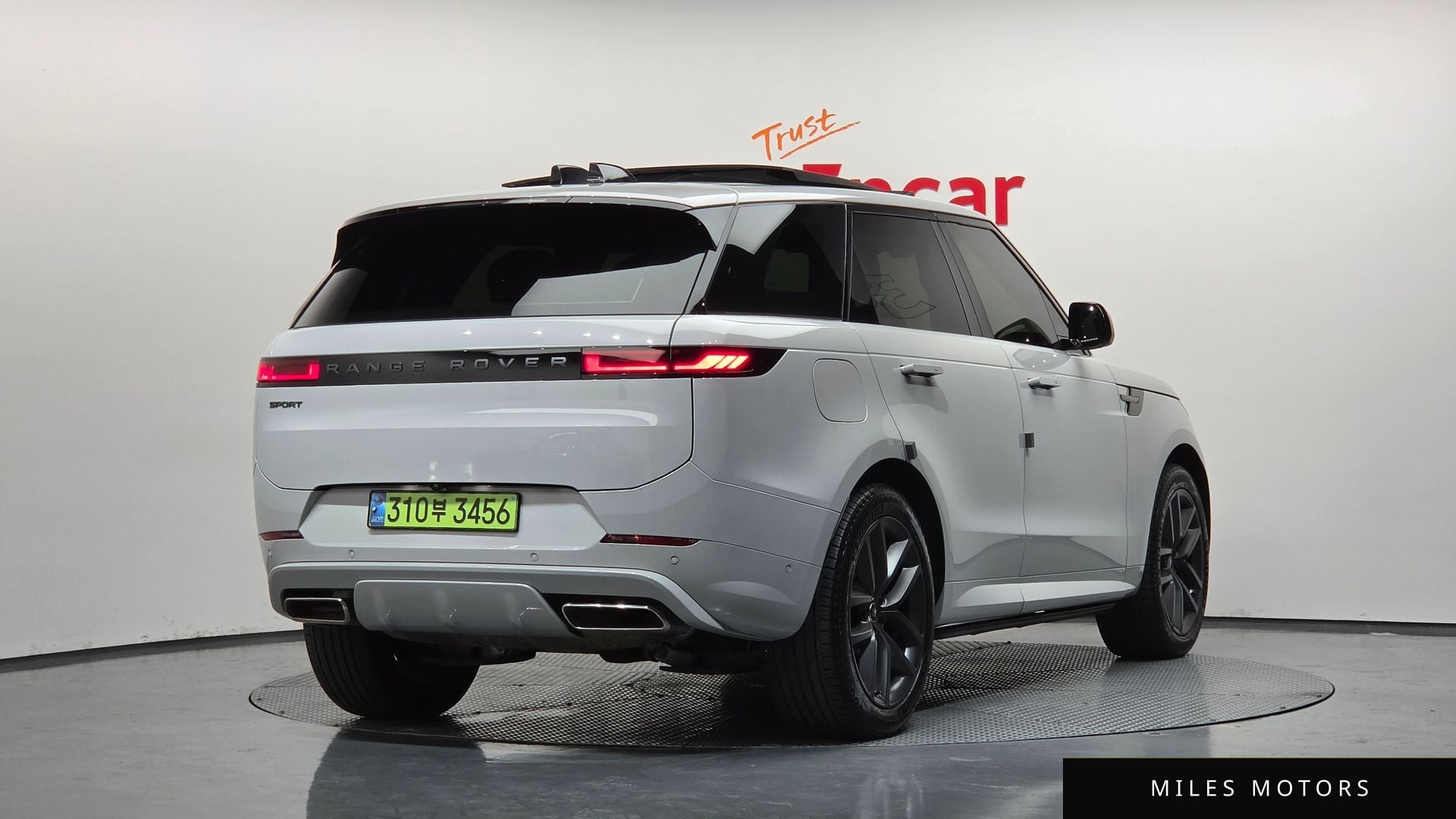 Land Rover Range Rover Sport 2025 — миниатюра 2