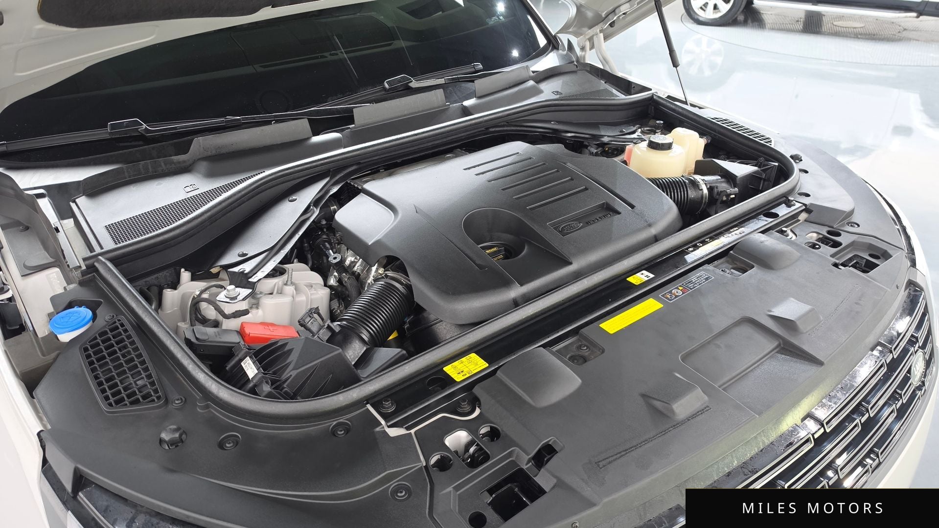 Land Rover Range Rover Sport 2025 — миниатюра 6