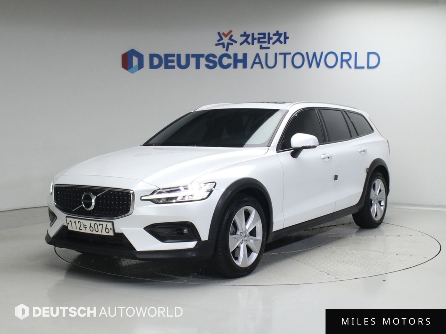 Volvo V60 2020 — миниатюра 3