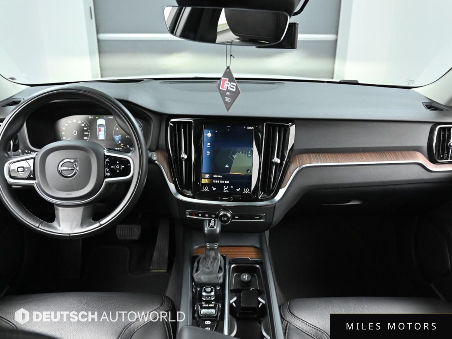 Volvo V60 2020 — миниатюра 7