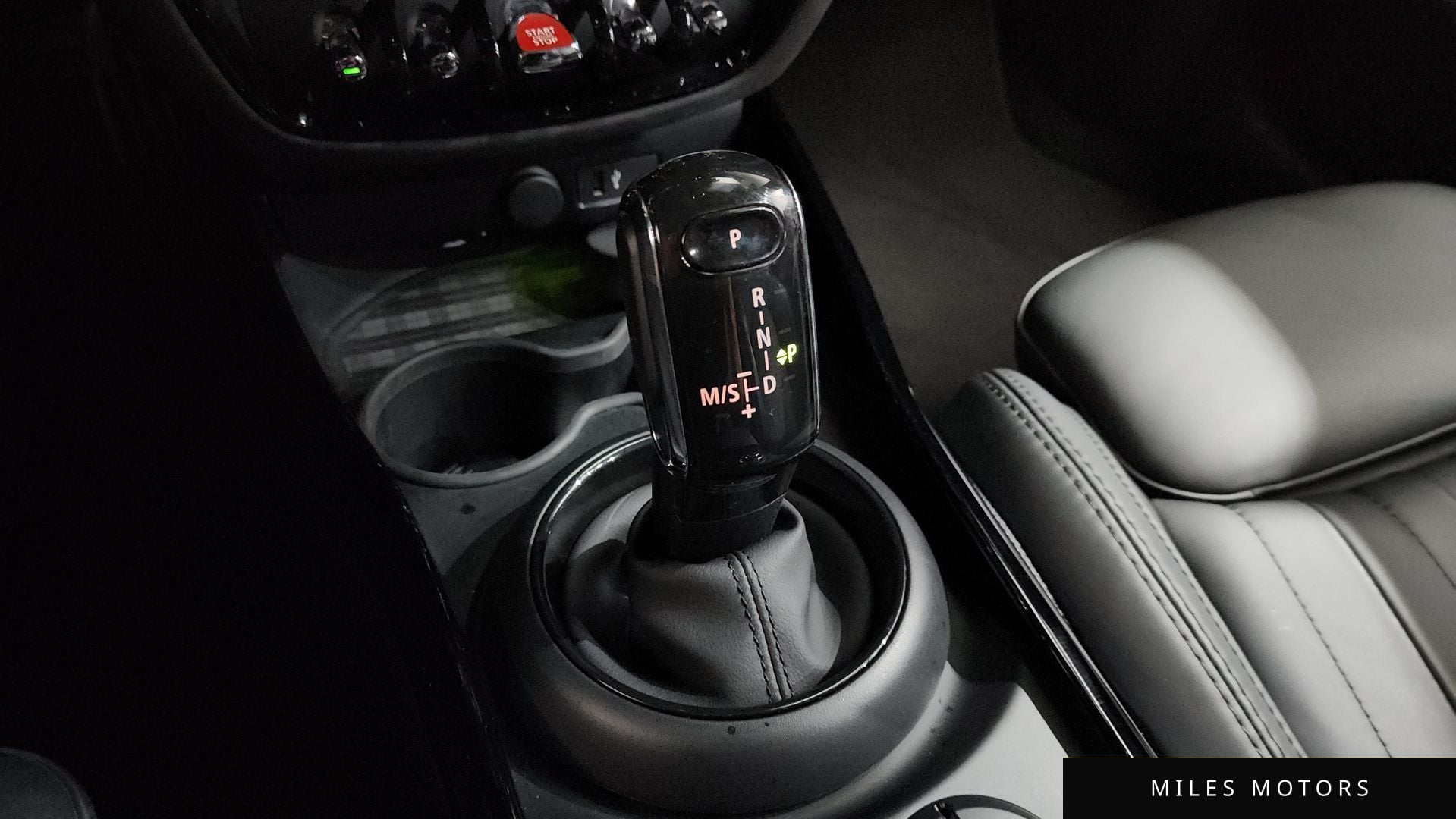MINI Clubman 2023 — миниатюра 12