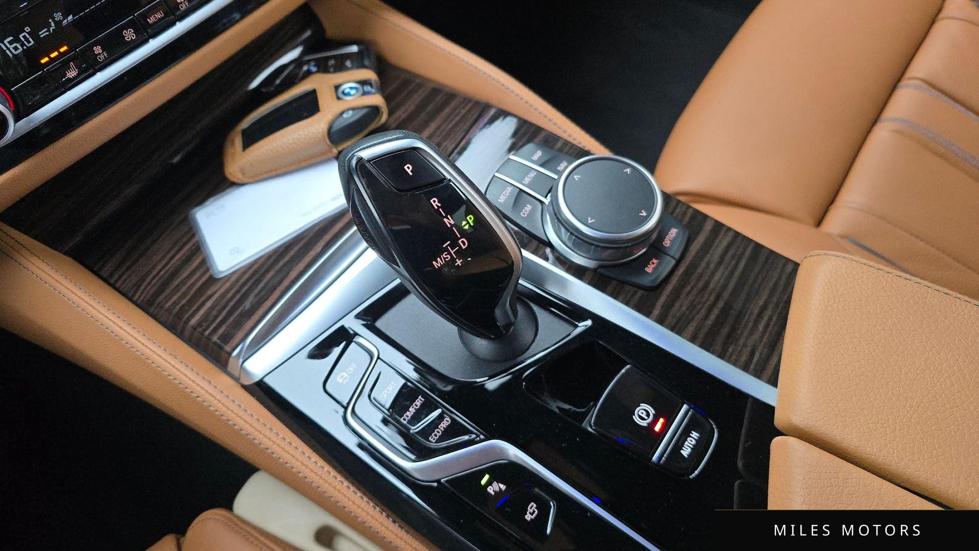 BMW 5 Series (G30) 2021 — миниатюра 12
