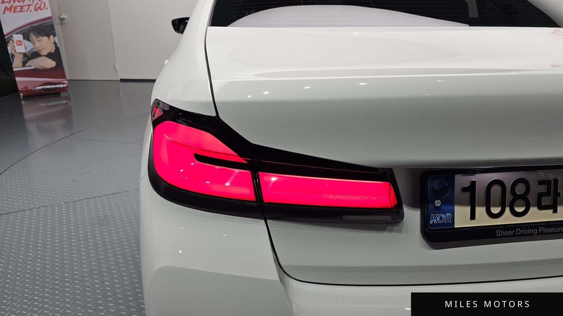 BMW 5 Series (G30) 2021 — миниатюра 9