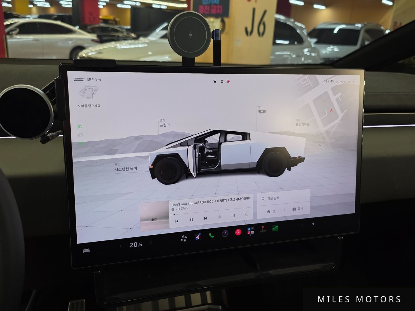 Tesla Cybertruck 2026 — миниатюра 10