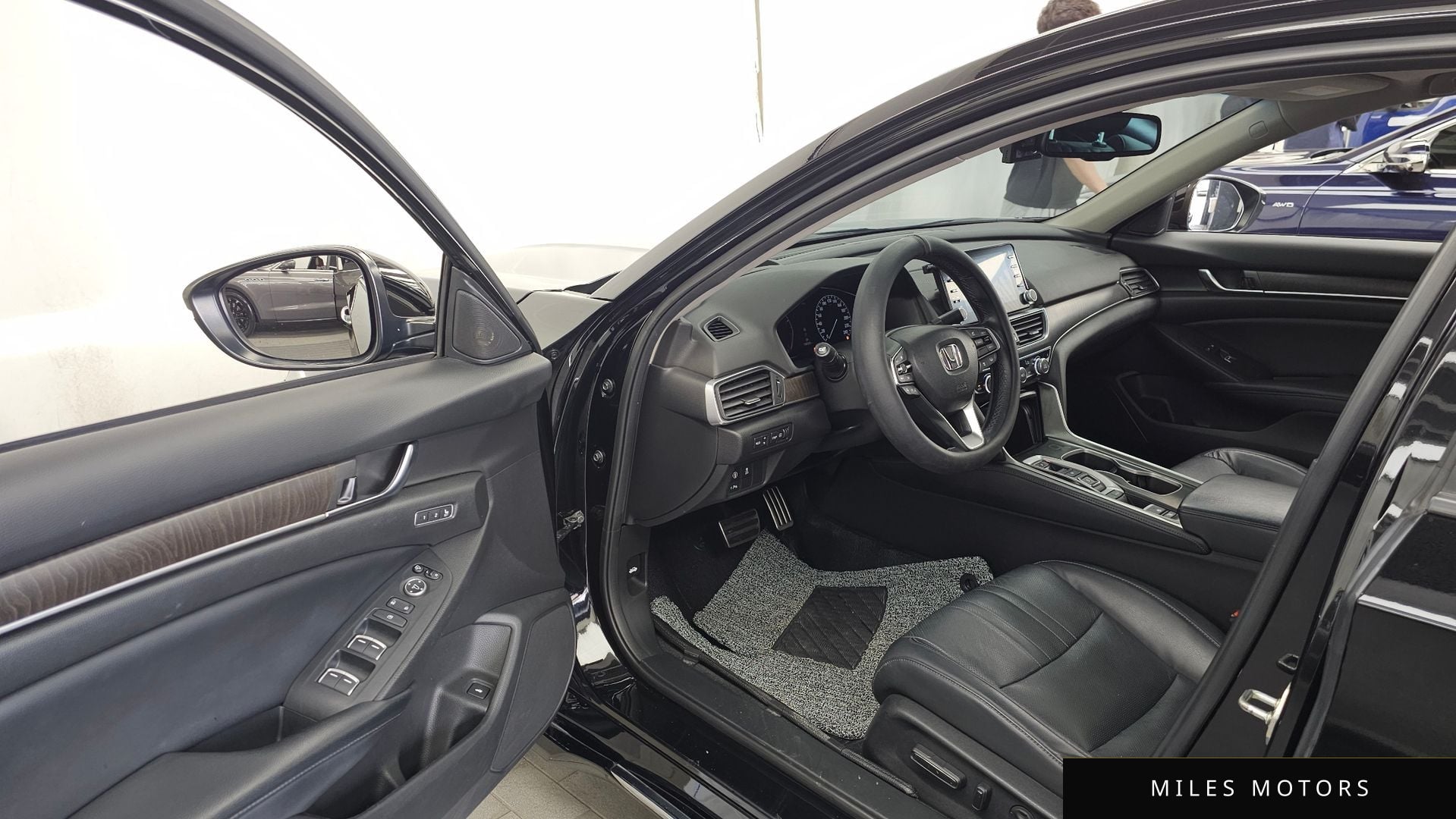 Honda Accord 2018 — миниатюра 10