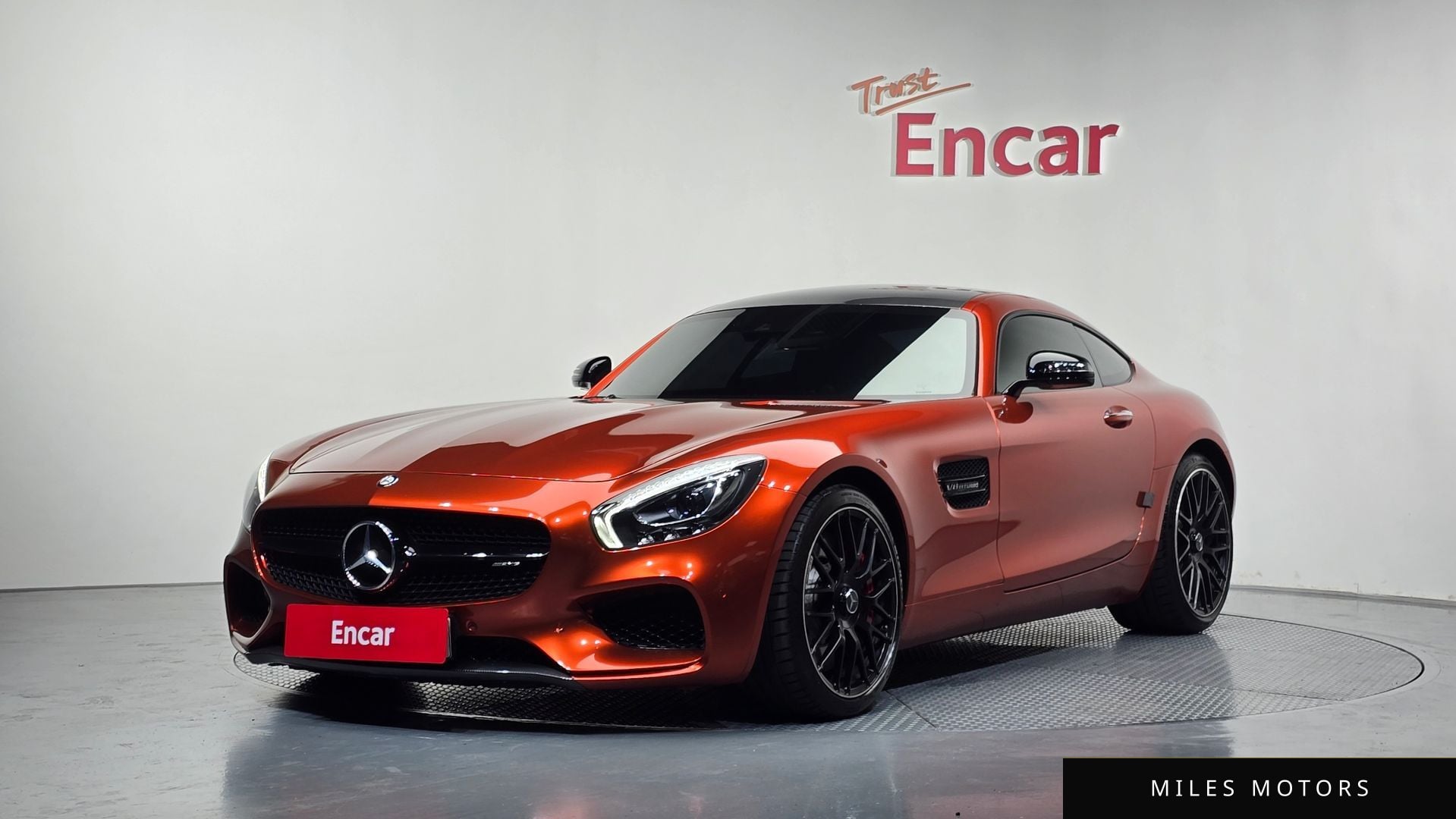 Mercedes-Benz AMG GT 2016 — фото 1 из 12