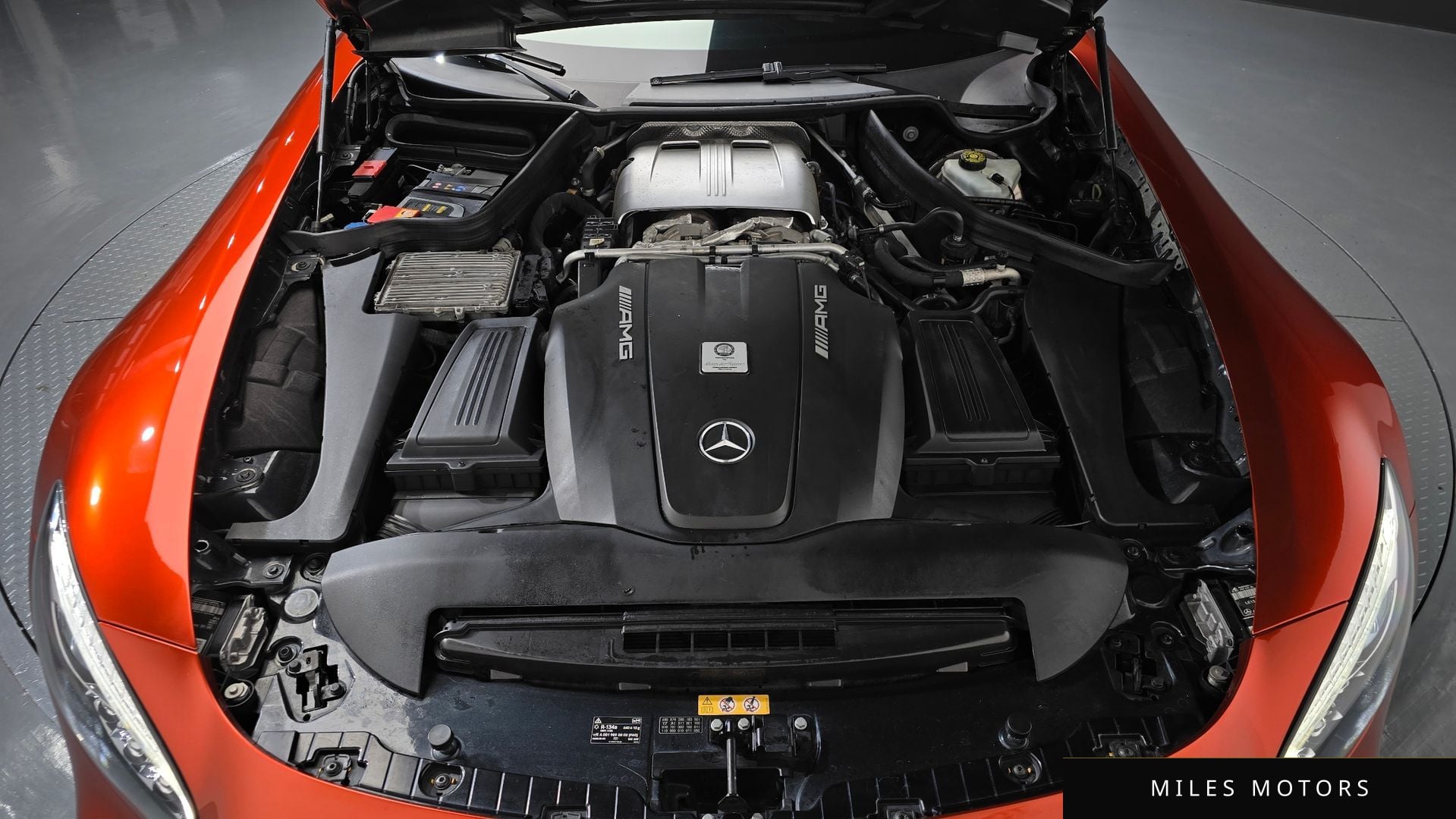 Mercedes-Benz AMG GT 2016 — миниатюра 6