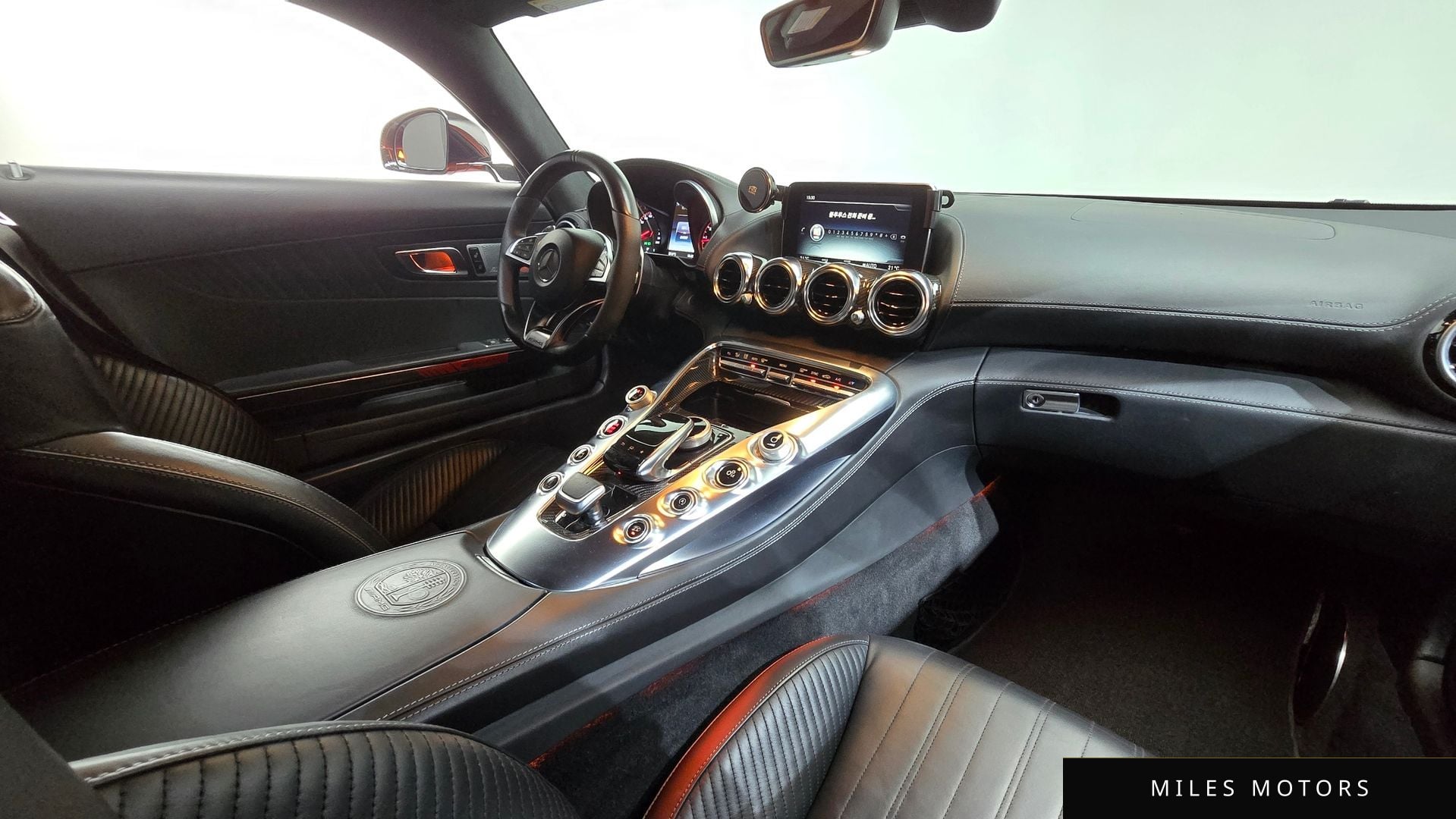 Mercedes-Benz AMG GT 2016 — миниатюра 7