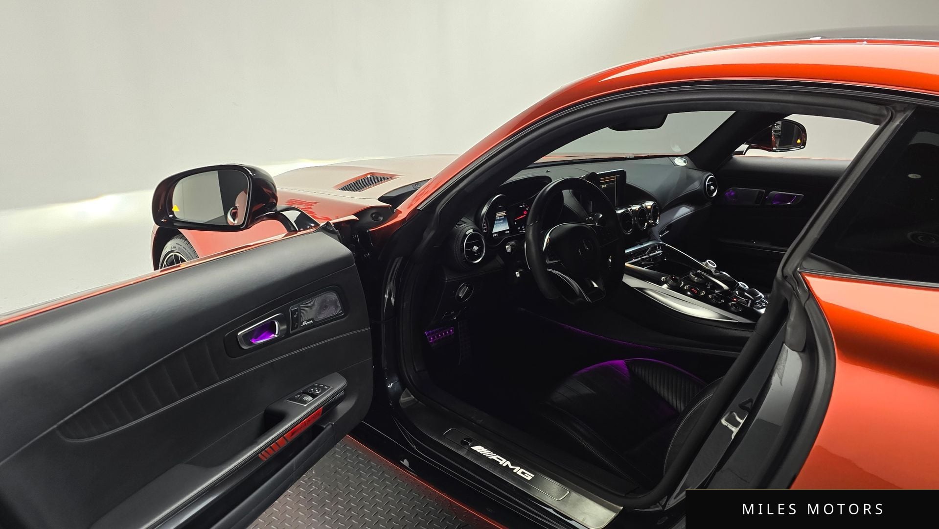 Mercedes-Benz AMG GT 2016 — миниатюра 10