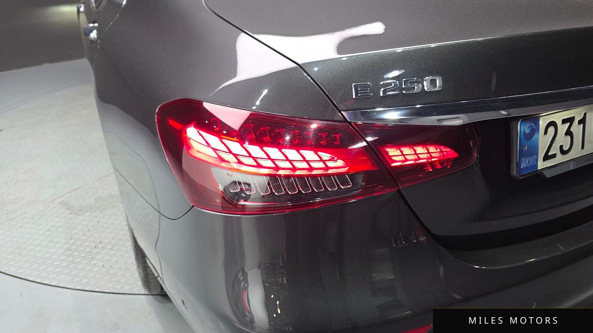 Mercedes-Benz E-Class W213 2022 — миниатюра 9