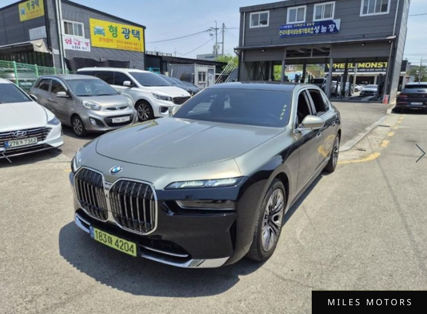 BMW 7 Series (G70) 2023 — миниатюра 2