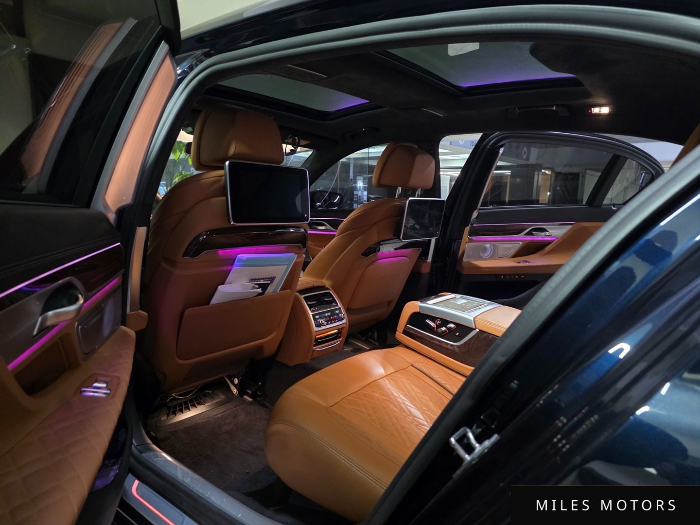 BMW 7 Series (G11) 2020 — миниатюра 6