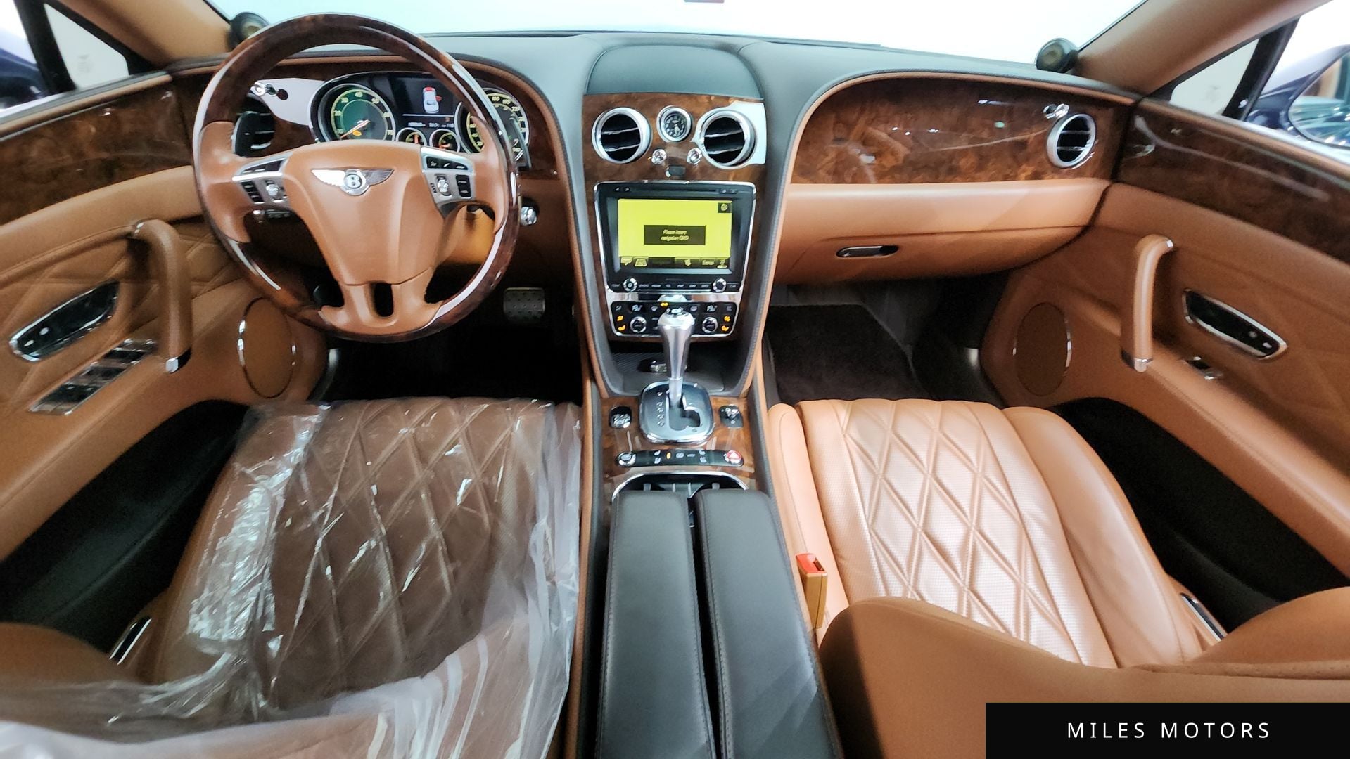 Bentley Flying Spur 2015 — миниатюра 7