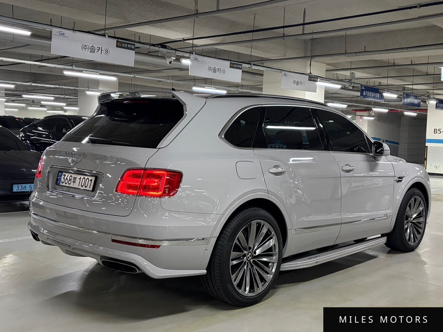 Bentley Bentayga 2017 — миниатюра 7