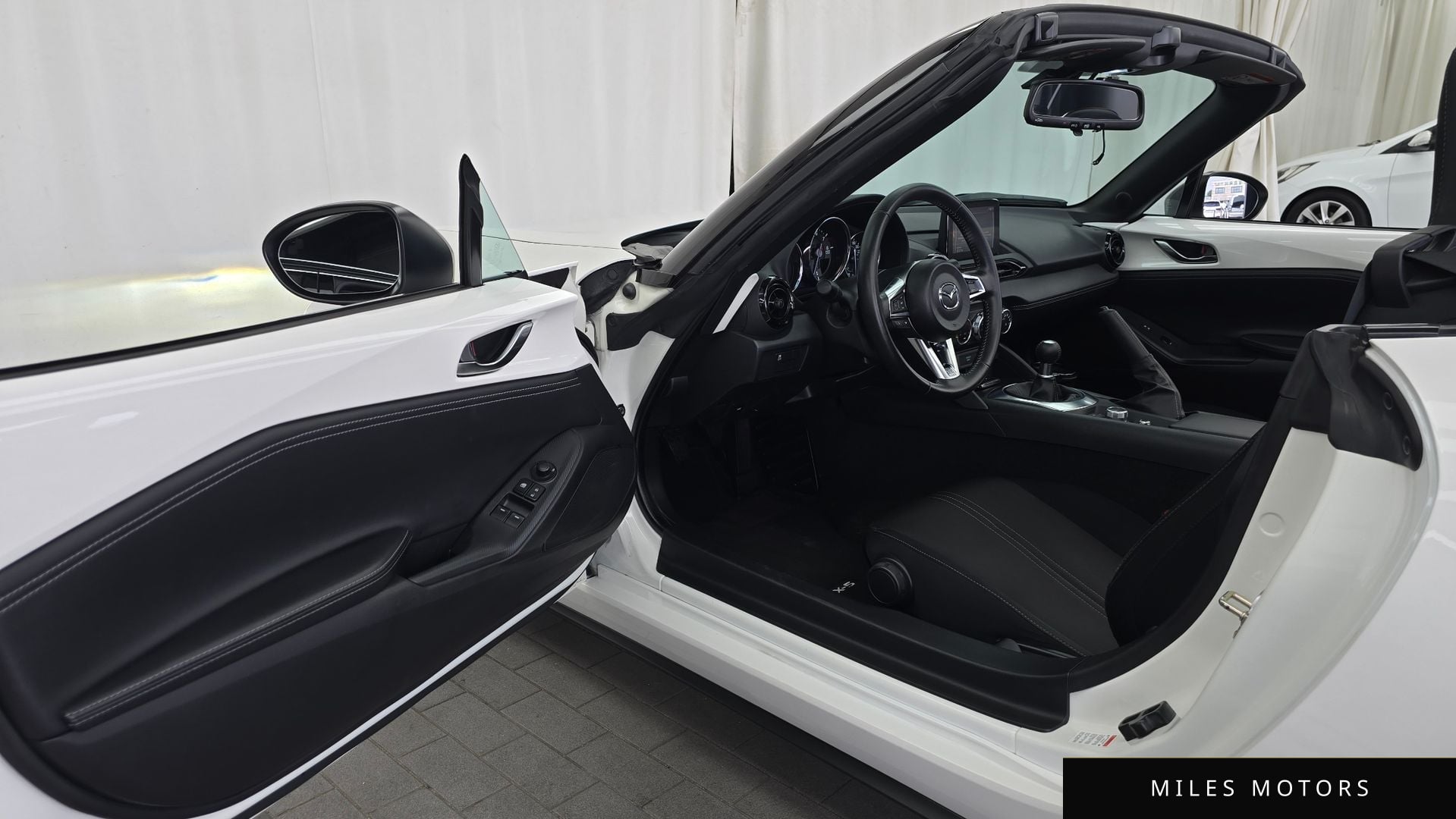 Mazda MX-5 MIATA 2022 — миниатюра 10