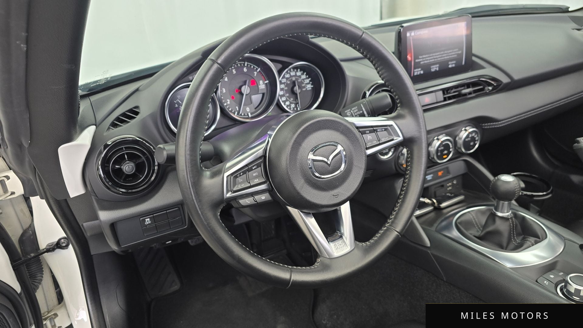 Mazda MX-5 MIATA 2022 — миниатюра 12