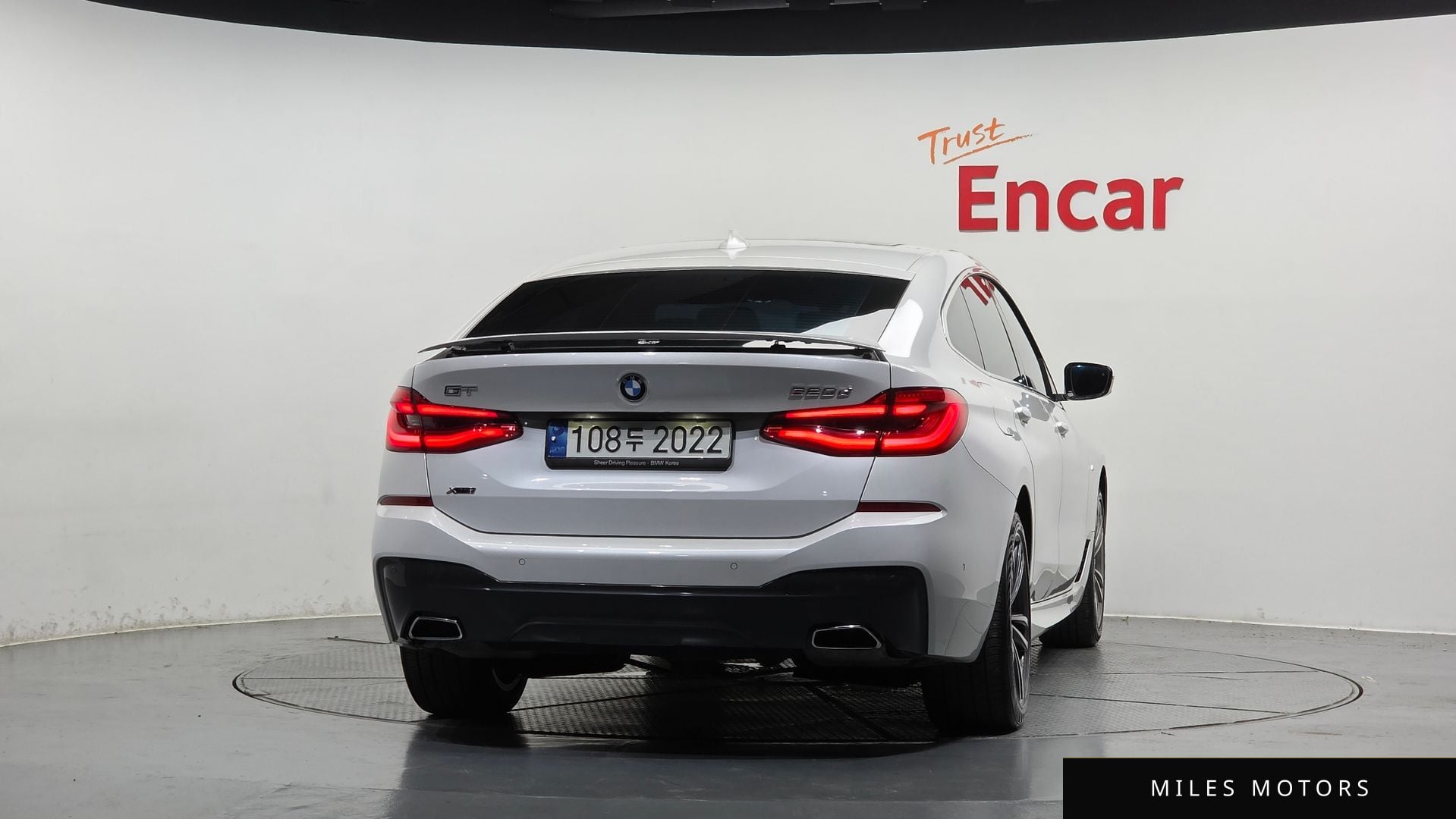 BMW 6 Series GT (G32) 2021 — миниатюра 3