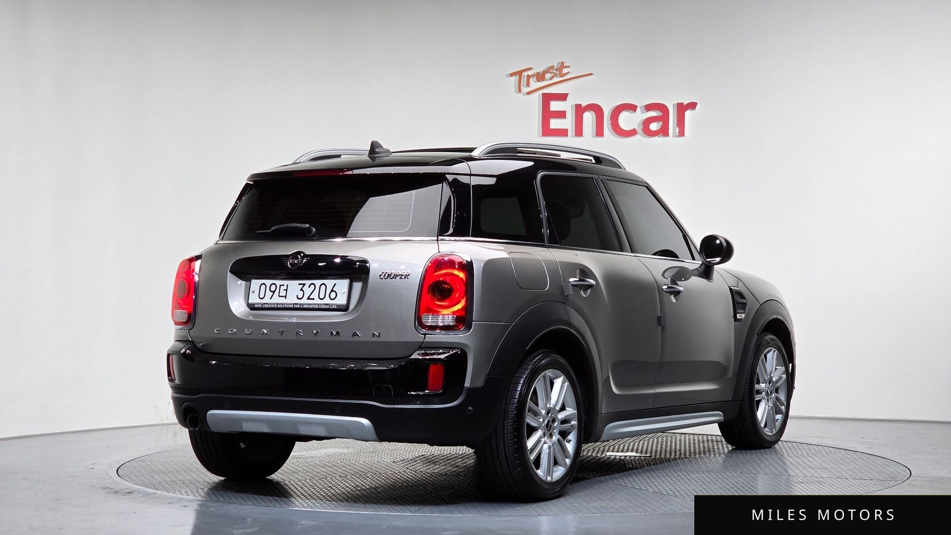 MINI Countryman 2019 — миниатюра 2