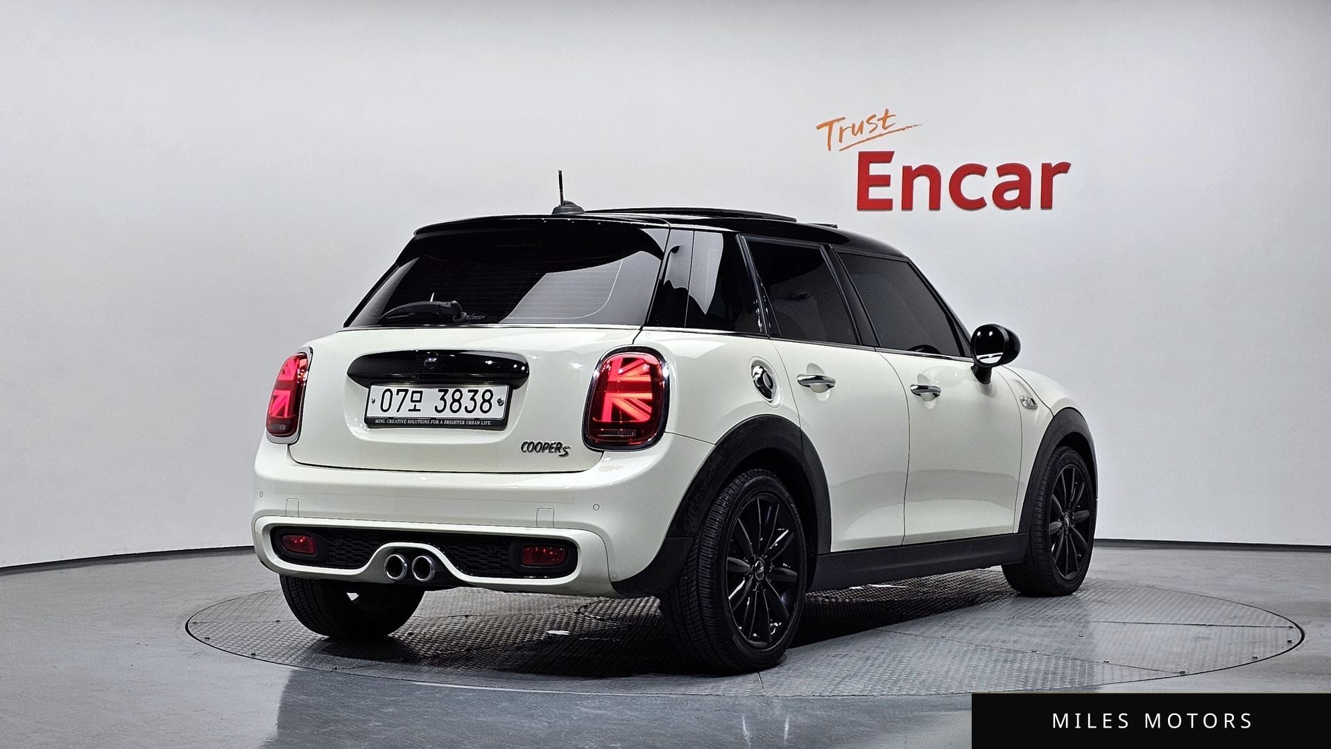 MINI Cooper S 2019 — миниатюра 2