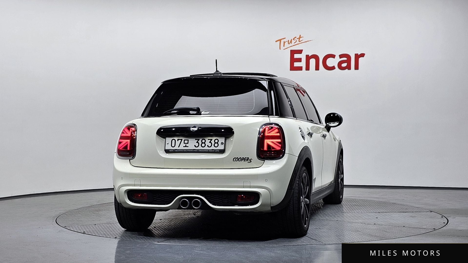 MINI Cooper S 2019 — миниатюра 4