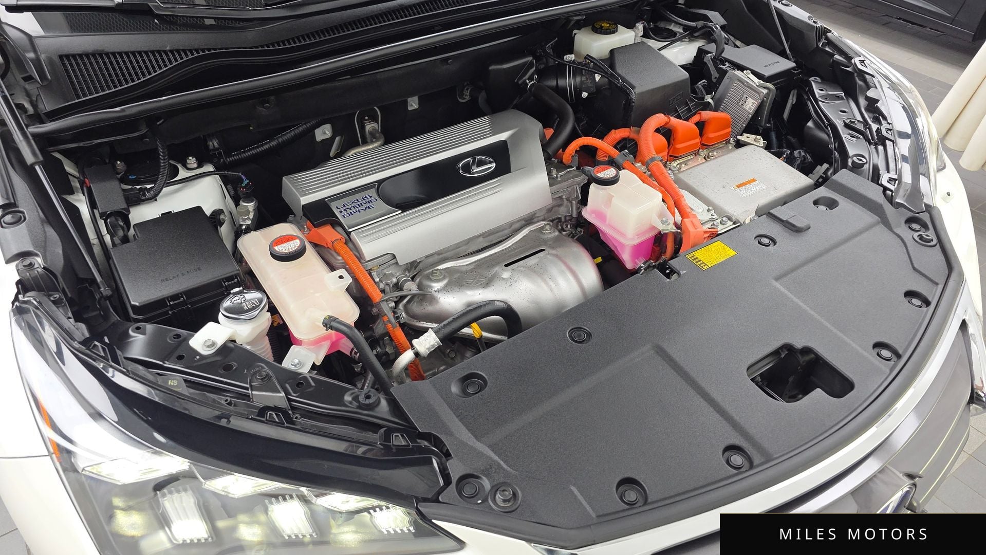 Лексус NX300h 2015 — миниатюра 6