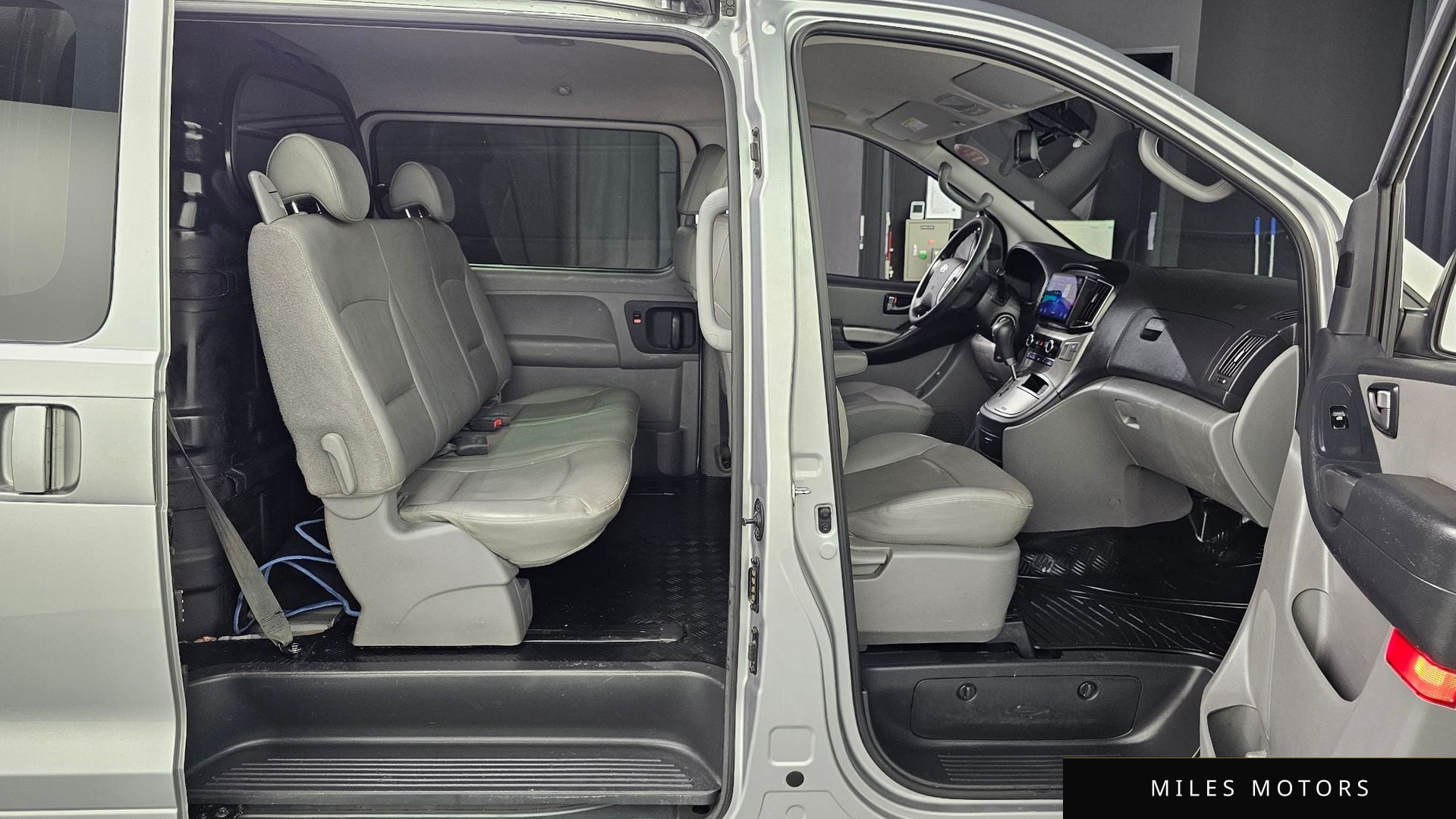 Hyundai Starex 2016 — миниатюра 12