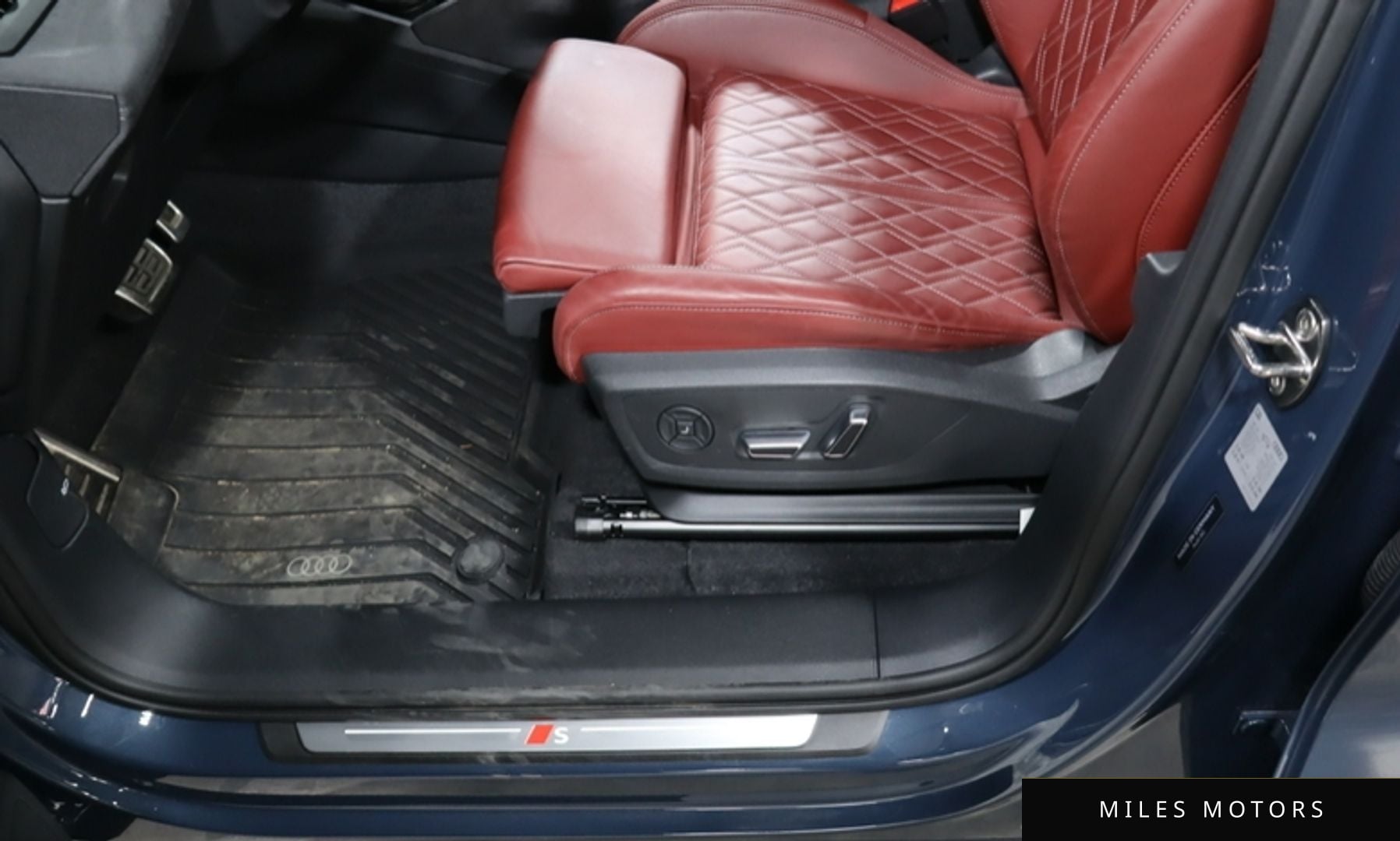 Audi SQ6 e-tron 2025 — миниатюра 5