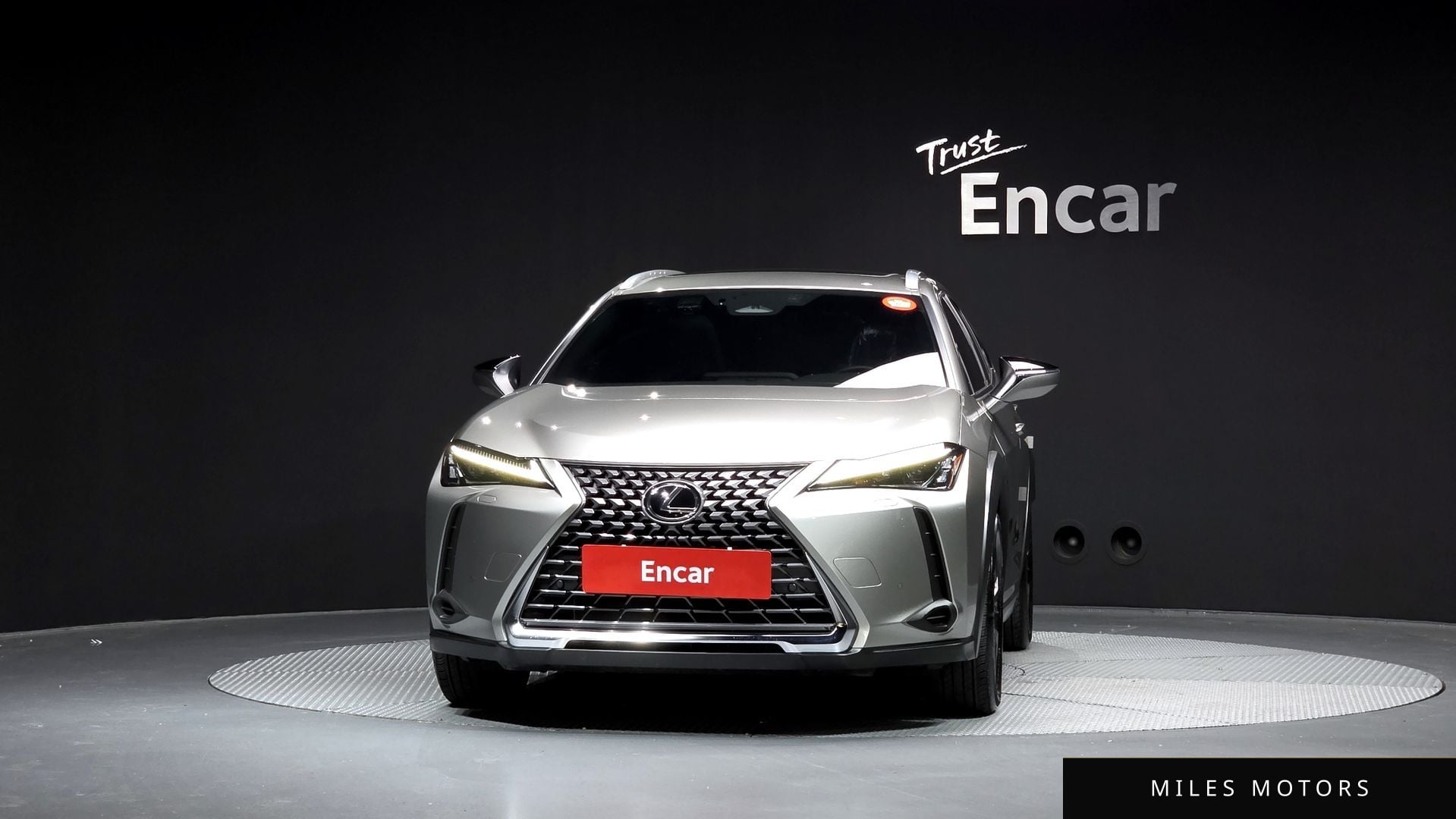 Лексус UX300h 2025 — миниатюра 3